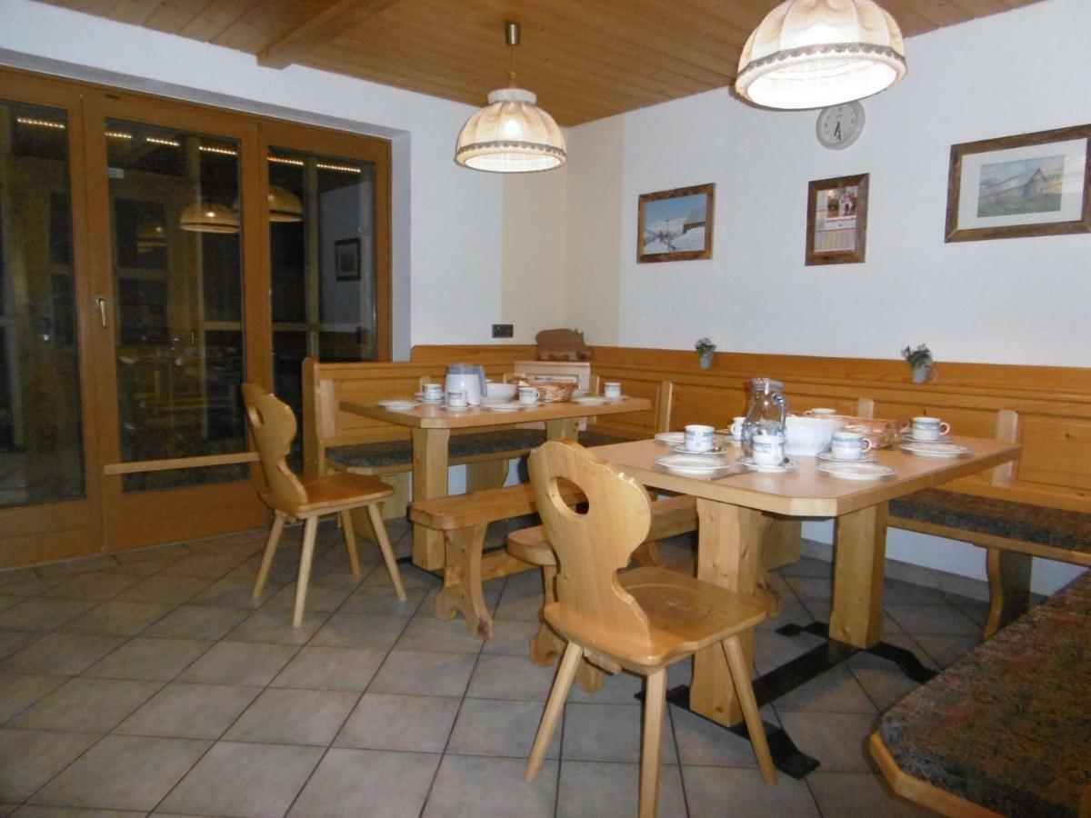 Ferienhaus Roemerhuette Heiligenblut Kültér fotó